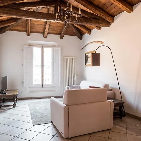 San Martino Apartment *